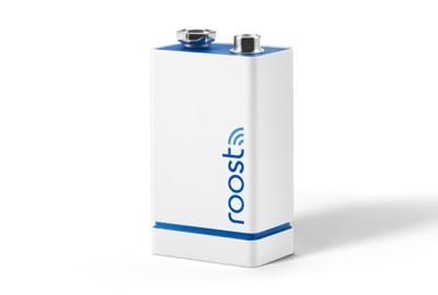 Smart battery for smoke alarms